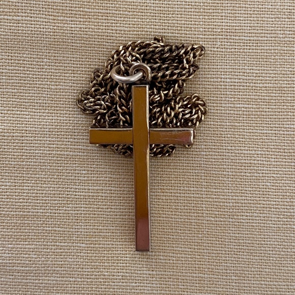 VTG I WEH I 14K Gold Filled Cross Necklace - Picture 9 of 16
